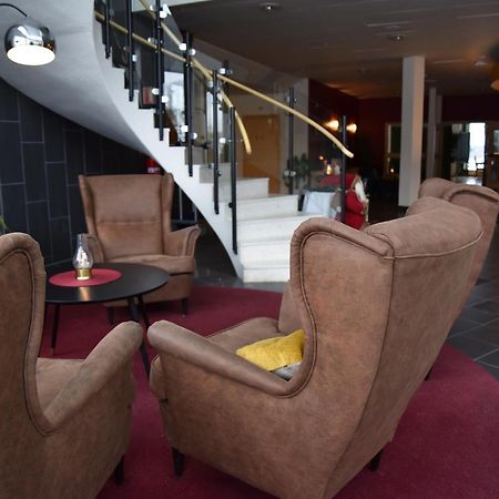 Hotell Arjaeng מראה חיצוני תמונה